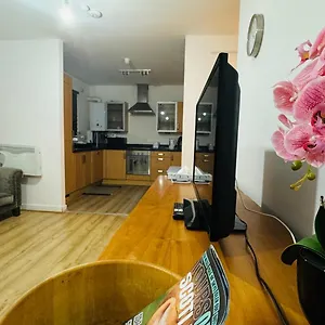Fabulous 1bed 1bath Ground Floor Shared ,only Double Edinburgh