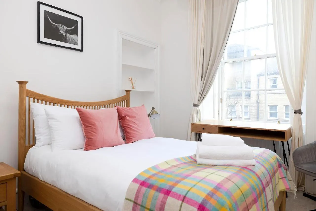 Joivy Bright And Modern Flat With Desk Lejlighed Edinburgh Storbritannien