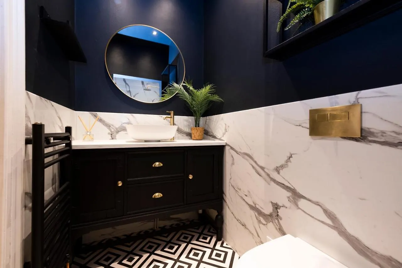 Joivy Bright And Modern Flat With Desk Lejlighed Edinburgh Storbritannien